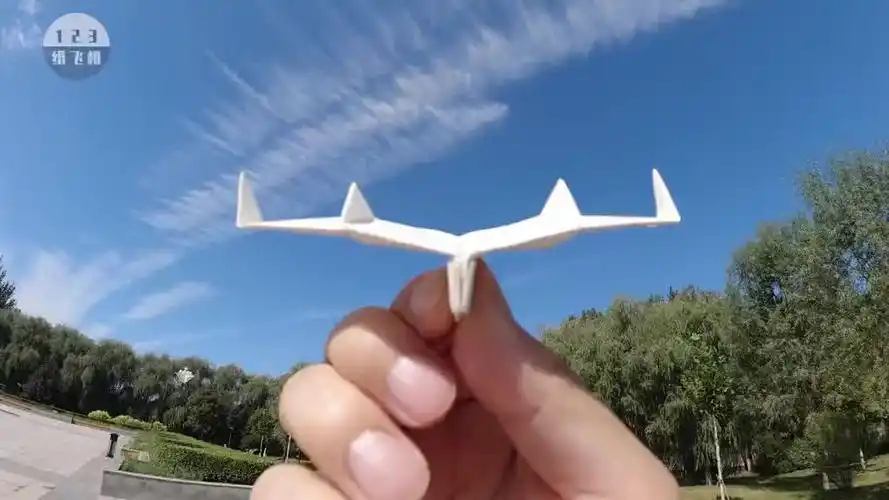 123纸飞机纸飞君