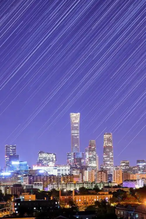 国贸星轨(作者:许晓平;参赛主题:城市星空)