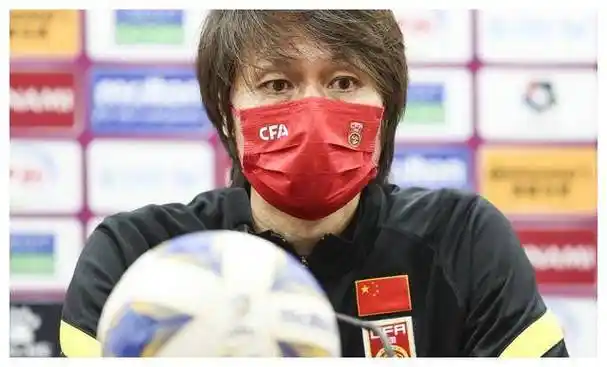 虽说没有规矩不成方圆,但恕我眼拙,这中国足球的规矩在哪里?