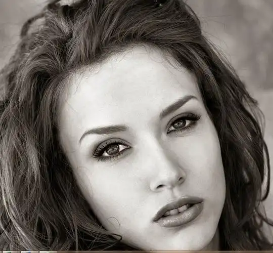 有谁知道这个外国人是谁吗?