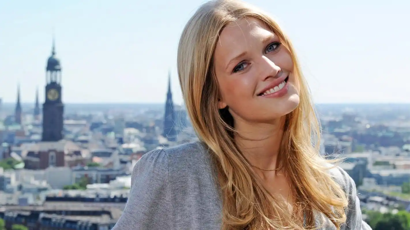 性感美女超模托妮伽姆高清写真电脑桌面壁纸下载第二辑