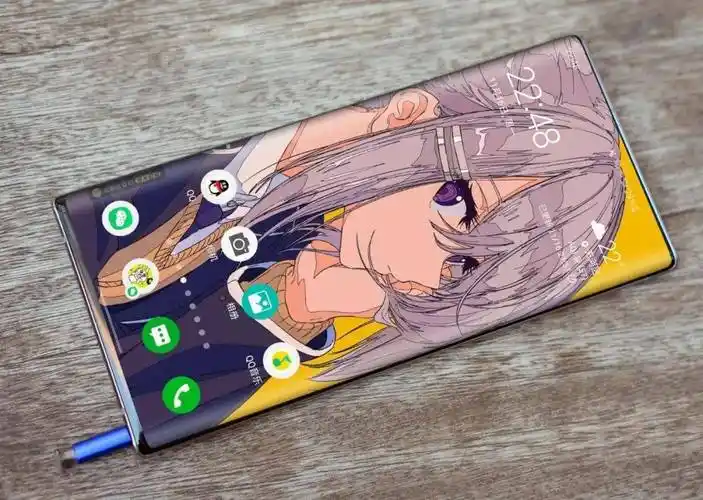 24张个性壁纸装扮手机桌面