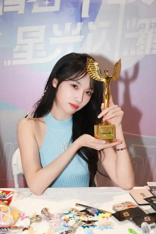 48-王奕@snh48-宋昕冉@snh48-周诗雨@snh48-段艺璇-@snh48-杨冰怡@s