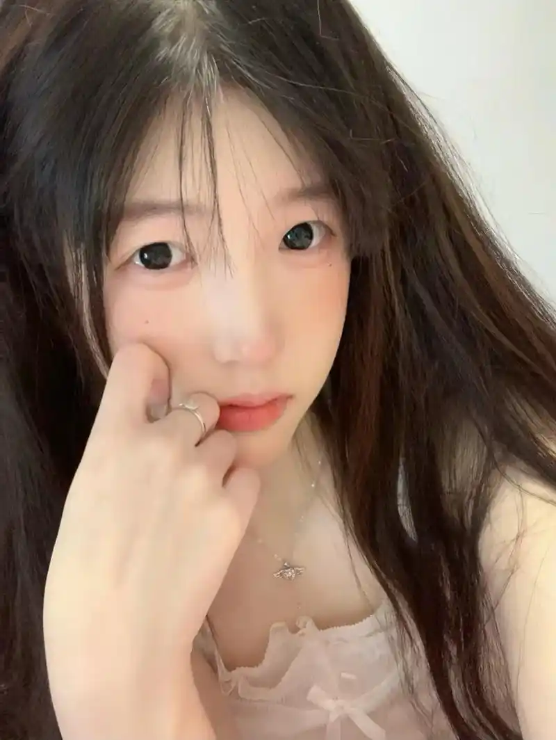 一字傲二字狂 小学生里我称王#呆少 - 抖音