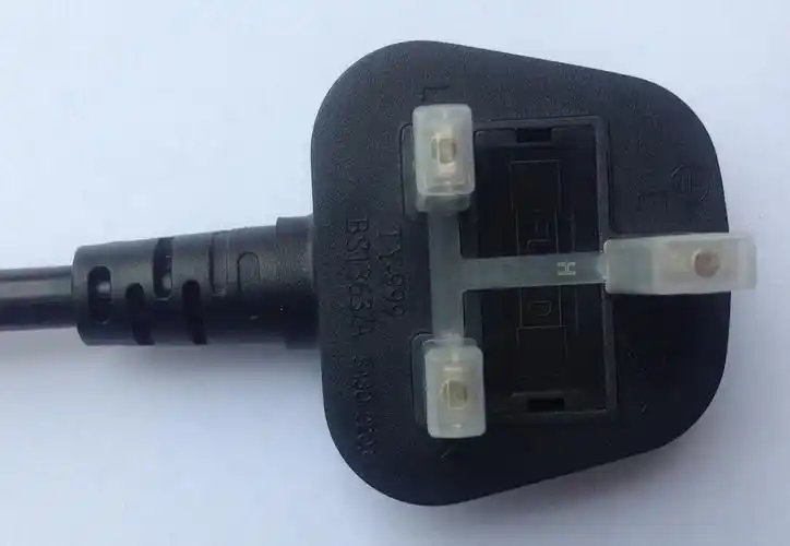 英国插头,bs头方脚插bs插,bs1363成型式bs插头ty999toong yean