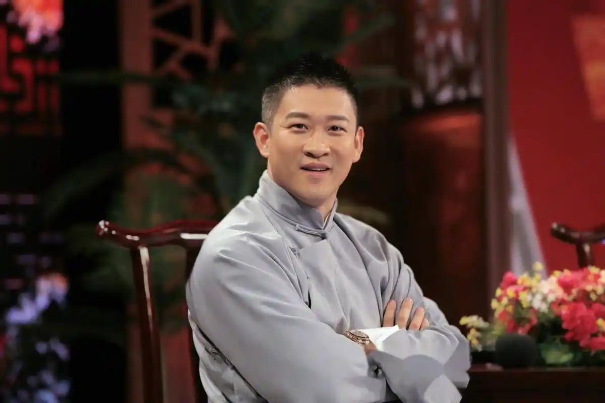 事实证明,被说"欺师灭祖"的曹云金,已走上相声演员的另一大路_郭德纲