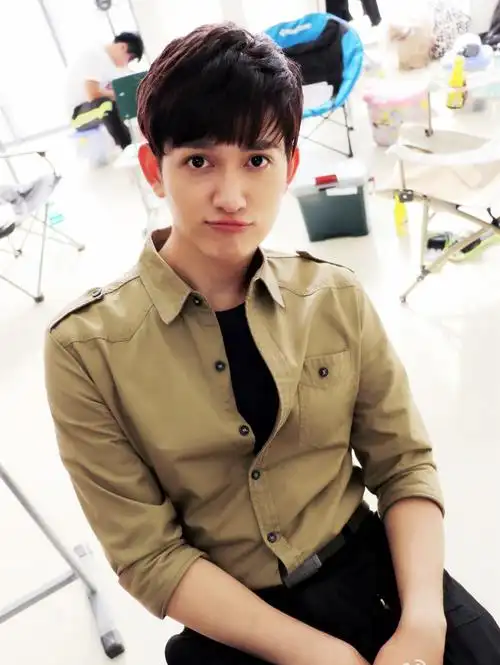 p>马可,中国内地男演员,1990年2月9日出生于河南省商丘市.