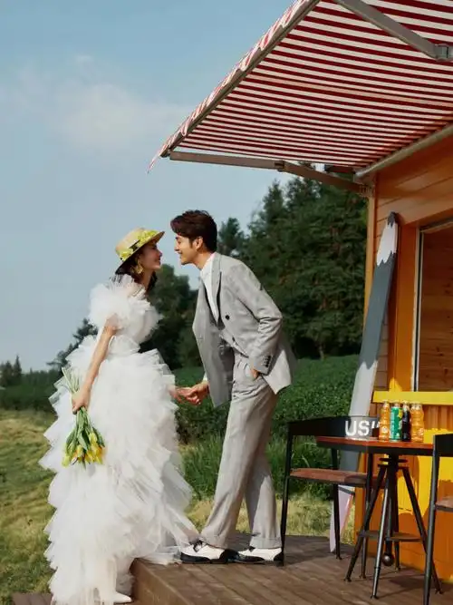 兰溪-外景风格挑花了眼都选不出来95来看看这组外景婚纱照风格