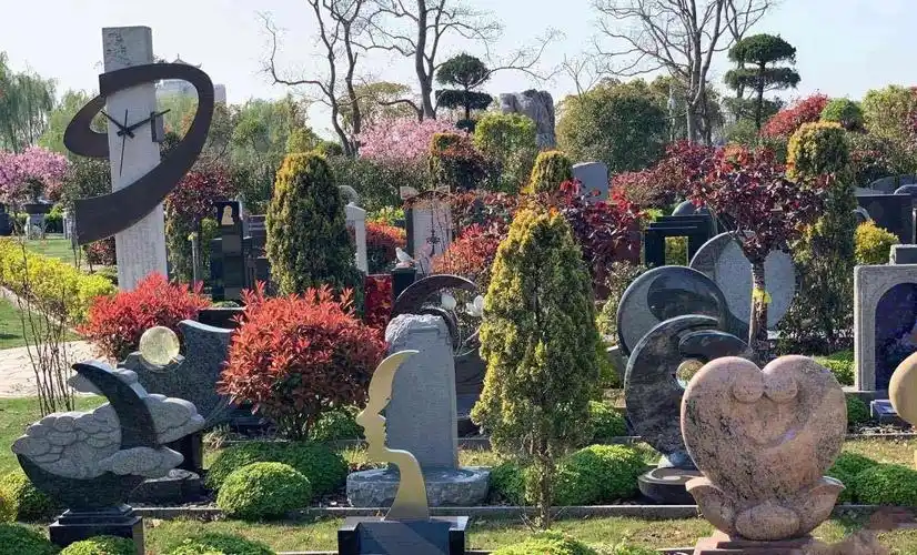 海港陵园,苏州名流陵园,长青烈士陵园, 双凤纪念园,至尊园,华亭息园