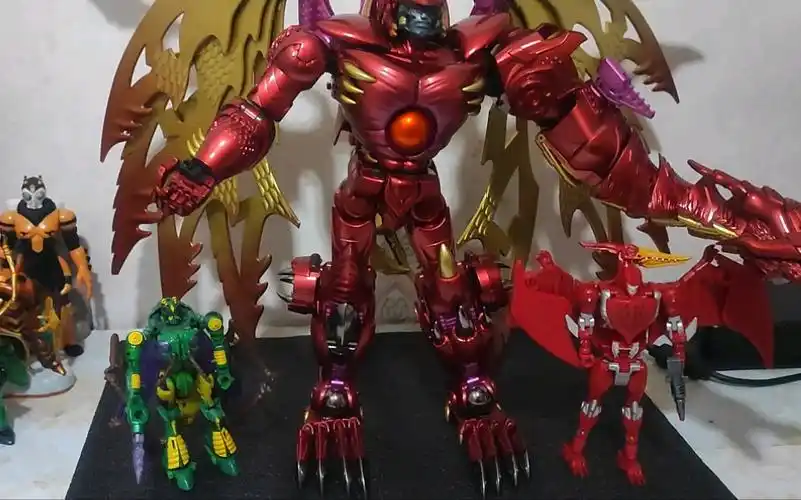 变形金刚超能勇士霸王龙