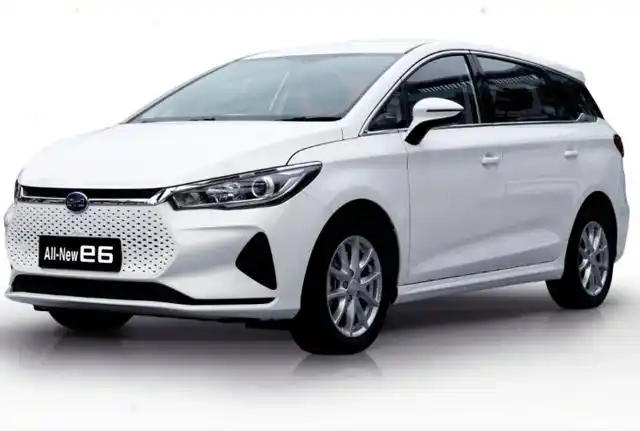 电动汽车:比亚迪e6