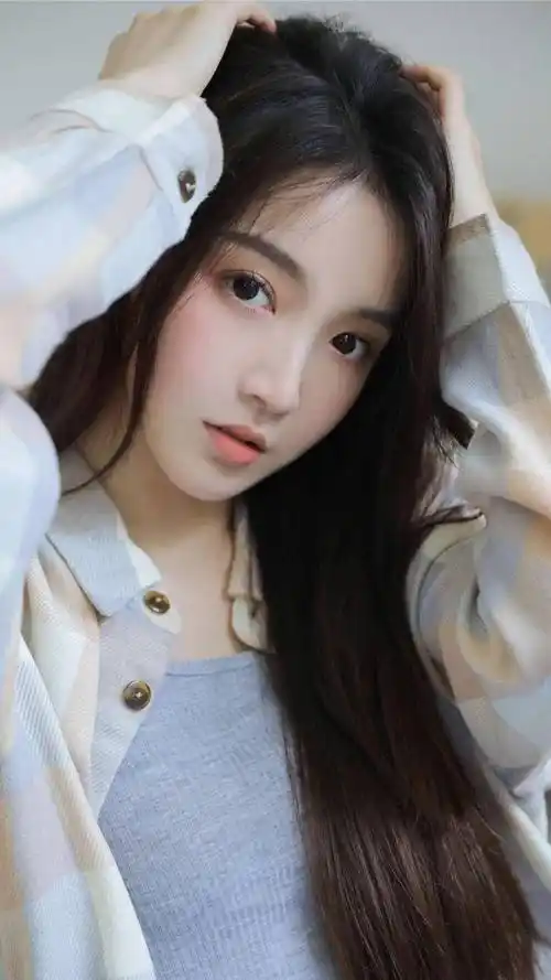 瓜子脸美女精致五官私房照写真壁纸