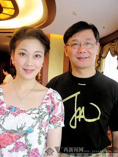 粤剧金牌帅哥丁凡南宁的戏迷还记得我图