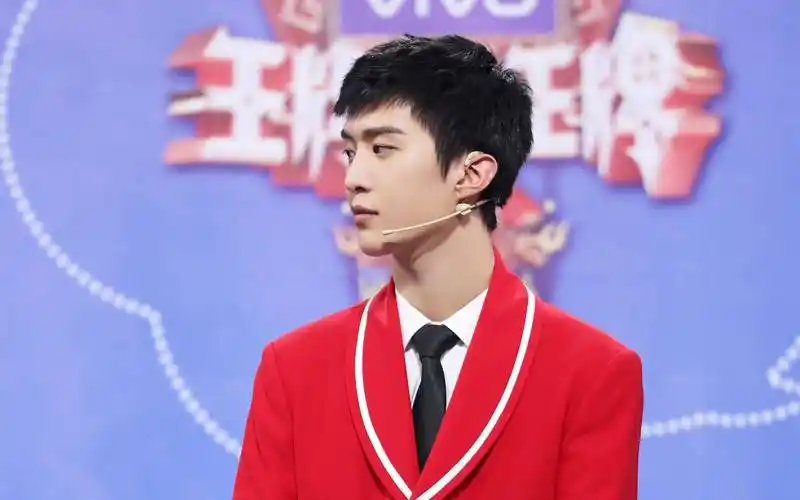 却拿不出一首像样的代表作,这5位明星太尴尬了_什么_流量_范丞丞