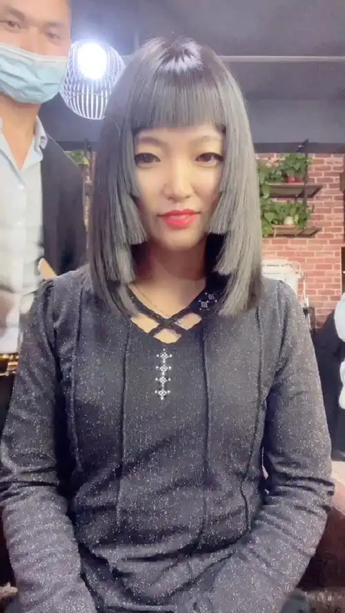 十几年第一次大改变,最新阶梯式发型,具有个性灵魂的发型97