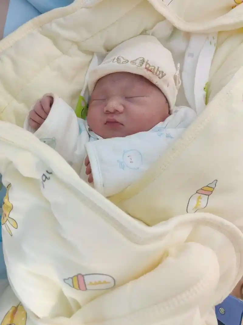 报喜了7815报喜了7815我家刚刚出生的小宝宝 #喜迎男宝宝