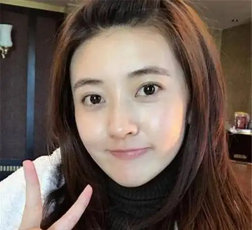 41岁的秦岚素颜:谁信这是41岁?