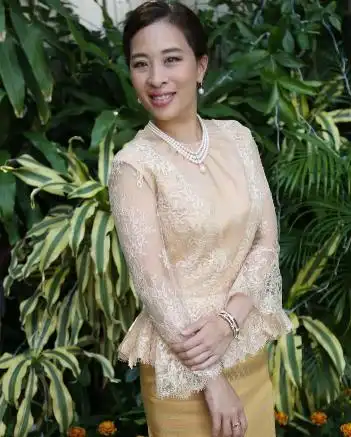 泰国长公主迎来41岁生日,与苏提达王后同年的她,大龄未婚成焦点