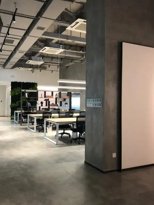 工业风办公室实景拍摄