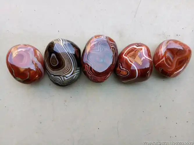 漂亮纹饰玛瑙