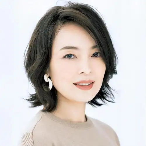 40岁女人发型邋遢,减颜值?瞧,这12款"鲍勃短发"显年轻很洋气