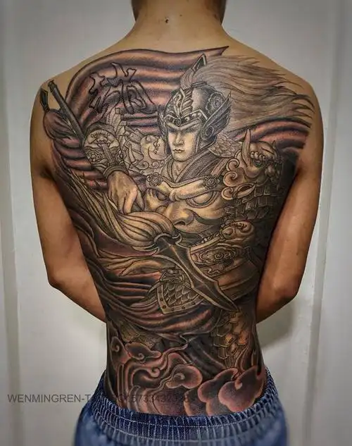满背后背赵云纹身图片_背部新传统老传统纹身图案