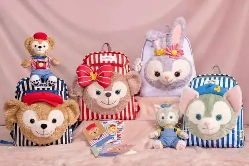 迪士尼第①个达菲月9月高萌上线