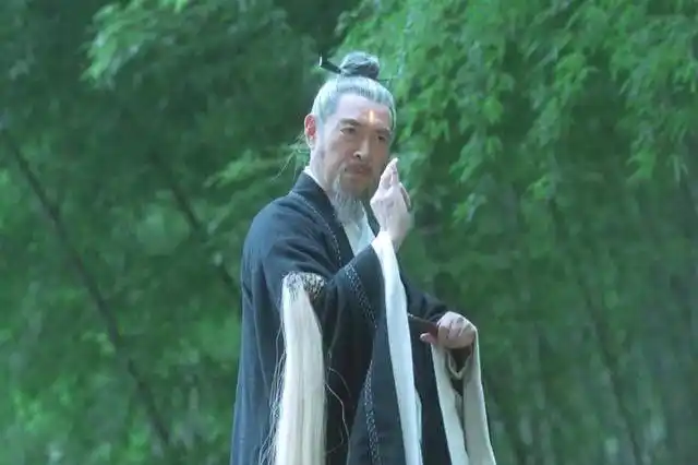 雪中悍刀行中的剧抛脸认出了杨皓宇田小洁没认出刘佩琦