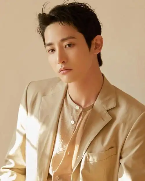 李洙赫欧巴好帅我爱苏荷78