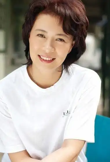 演员巍子现任妻子是谁(演员巍子的资料和婚姻)(图4)