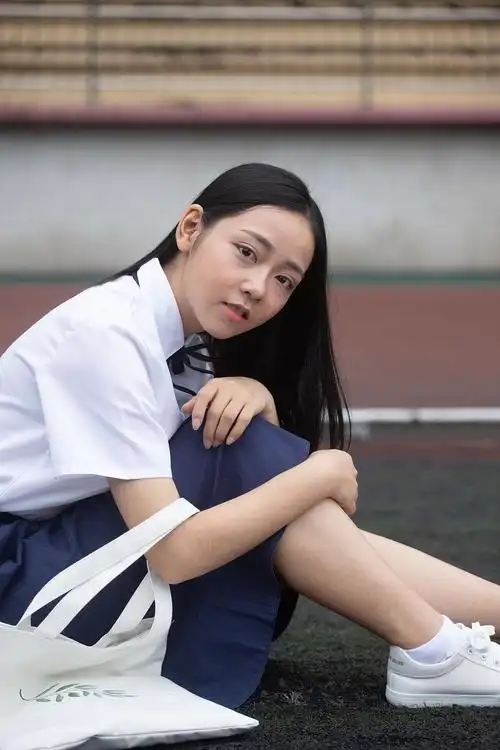 通透干净校园人像外景调色|摄影|人像摄影|leonardo刘_原创作品-站酷(