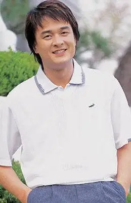 《黄手帕》中郑英俊扮演者赵敏基写真(上)