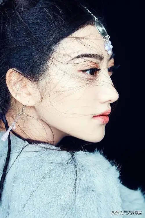 盘点女星古装唯美的侧脸镜头,你觉得谁最美!