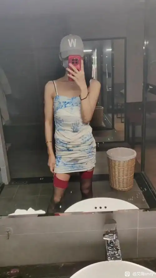 cd工作室聚会吧--成都女装大佬酒吧欢迎光临这里你可以体验到完善的