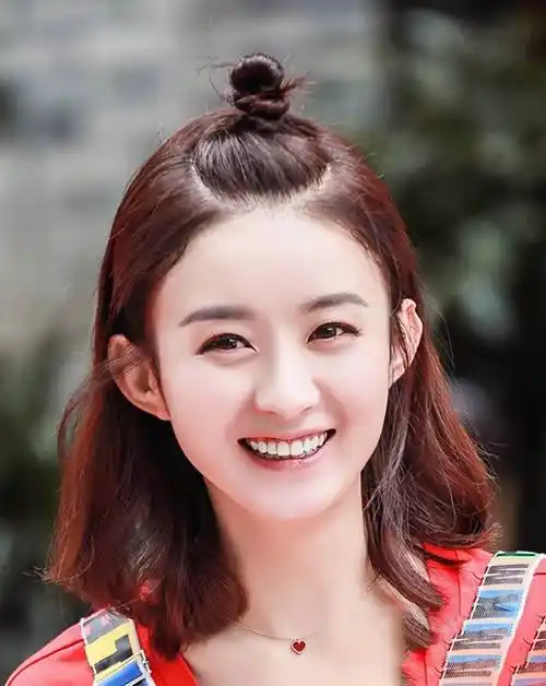 原创迪丽热巴杨幂烤瓷牙太假赵丽颖原装牙最可爱唯独她是个例外