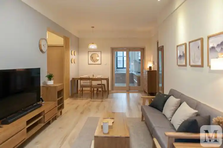 8万90㎡日式二房装修现代简约原木风格