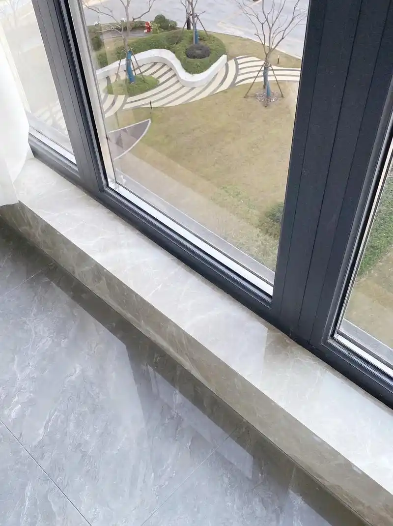 美观大气的窗台石做法.