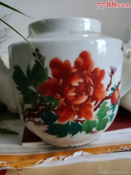 红色官窑醴陵瓷珍品