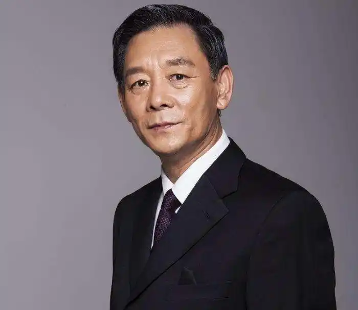 他是国家一级演员,虽豪门出身却坚持拍戏,儿子是他一生的骄傲!