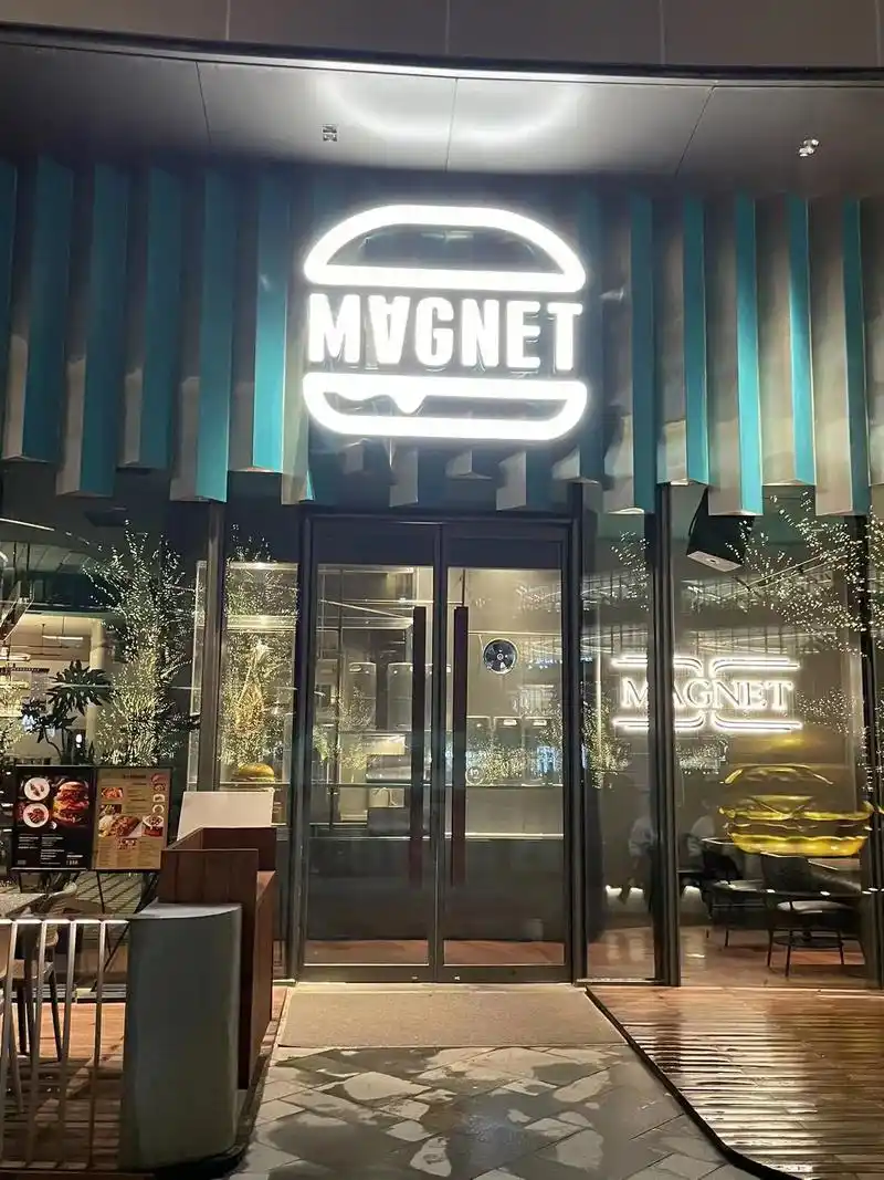 双层牛肉汉堡:这是有史以来吃过 - 抖音