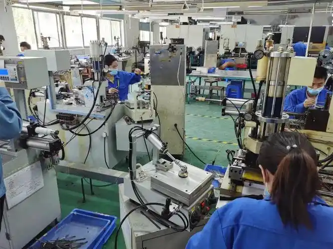 东莞成立经济运行监测调度指挥部,"战时状态"稳发展 !