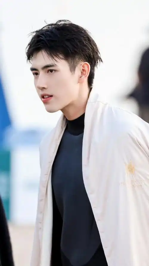 陈飞宇法国娇兰护肤大使##陈飞宇