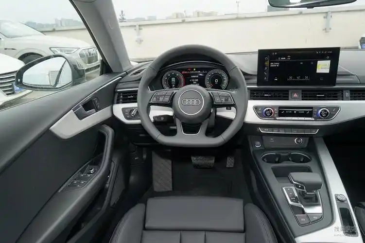 【 奥迪a5掀背高清图片】_2021款 40 tfsi 时尚动感型_内饰_搜狐汽车