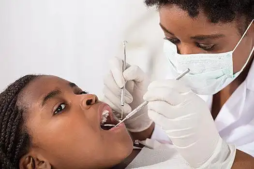 非洲人,女孩,张嘴,口腔,检查