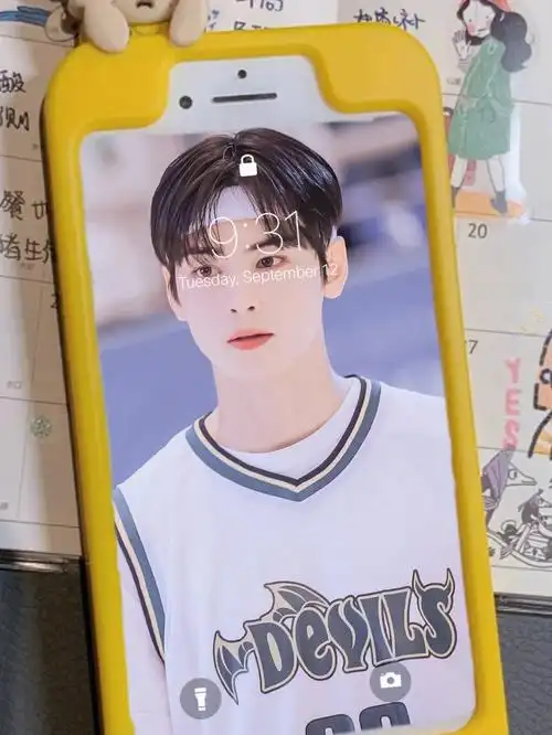 车银优自制拼接壁纸高清无水印