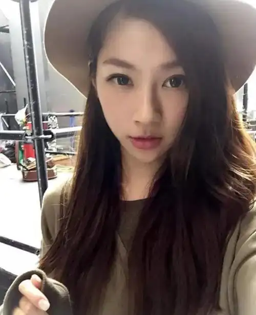 林俊杰前女友(与林俊杰前女友同居)