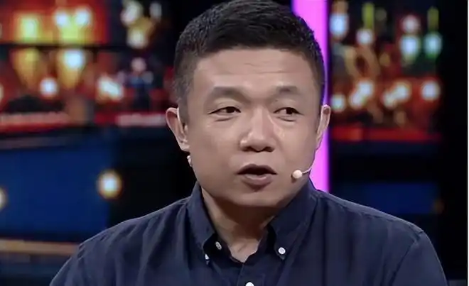 张龄心:和老师扈耀之恋爱16年结婚,35岁得子,今成"宠儿狂魔"|演员|永