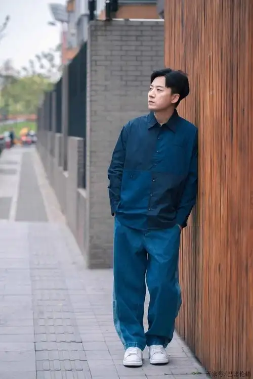 张磊的经纪人丨"亚洲最佳男歌手的音乐传奇"