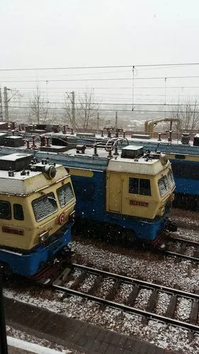 河北省石家庄市鹿泉区永壁南街靠近石家庄电力机务段