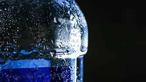 商业摄影习作矿泉水